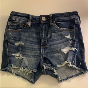High waisted American Eagle denim shorts